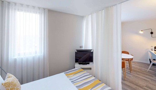 Suite ejecutiva, varias camas
