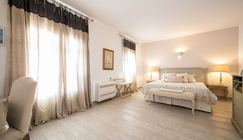 Habitación estándar, vistas parciales al mar