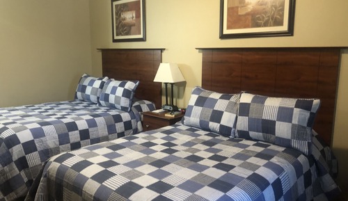 Habitación estándar, 2 camas de matrimonio, no fumadores