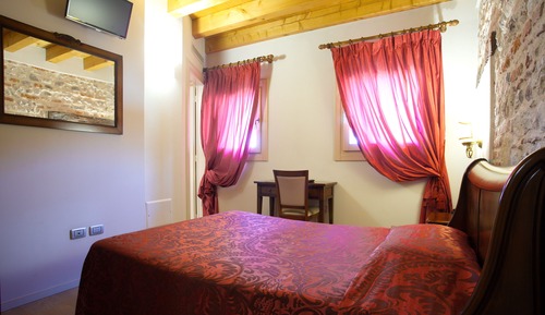 Habitación individual (French Bed)