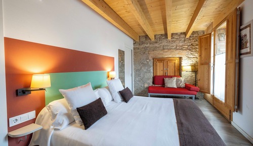 Habitación superior con 1 cama doble o 2 individuales (Single Occupancy)