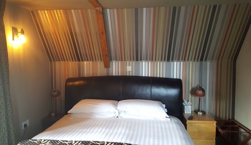 Habitación, 1 cama de matrimonio grande, baño privado (The Coleridge Room)
