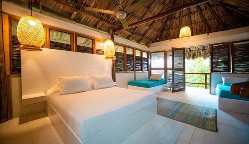 Habitación superior, vistas al mar