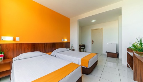 Habitación con 2 camas individuales