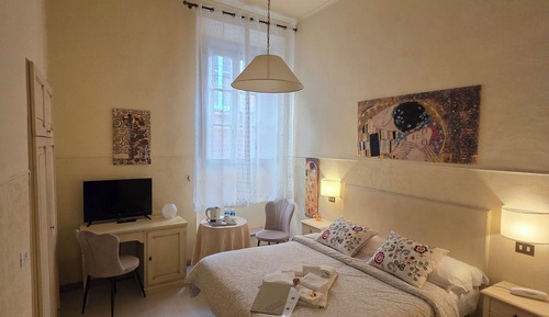 Habitación estándar con 1 cama doble o 2 individuales
