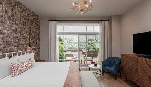 Habitación Deluxe, 1 cama de matrimonio grande, vistas a la ciudad