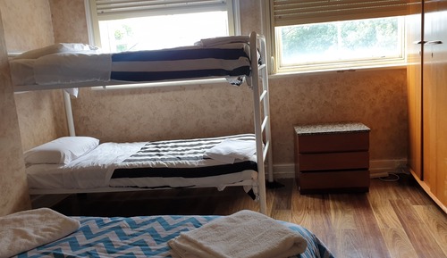 Suite estudio superior, varias camas