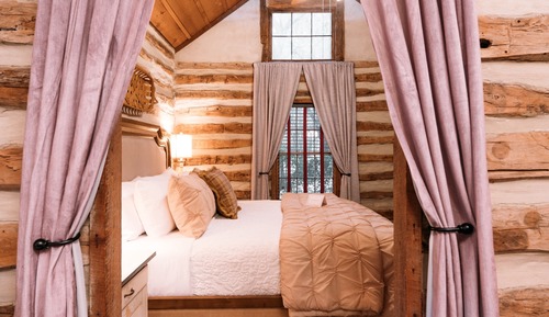 Cabaña (Enchanted)
