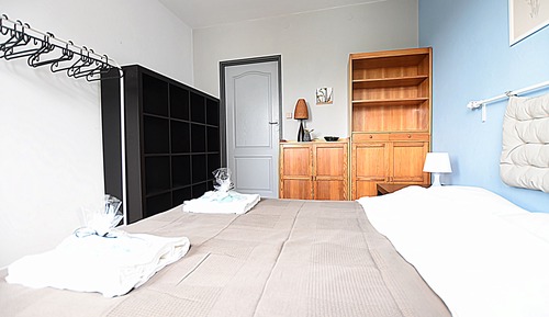 Habitación doble, 1 cama doble, baño compartido ('2')