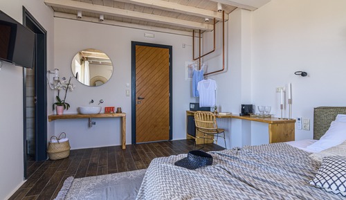The Acacia Suite Panorama