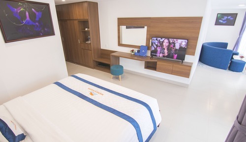 Habitación Deluxe doble, 1 habitación, no fumadores, vistas parciales al mar