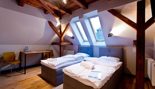 Habitación con 1 cama doble o 2 individuales, no fumadores