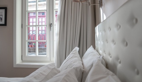 Habitación doble, 1 cama de matrimonio, vistas a la ciudad (Room 101)
