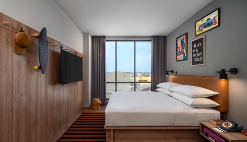 Habitación, 1 cama de matrimonio, no fumadores, vistas a la ciudad