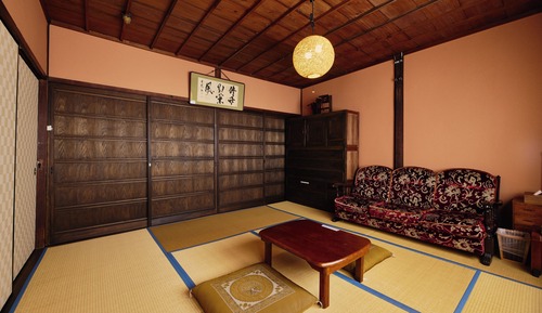 Habitación tradicional (Bengara wal)