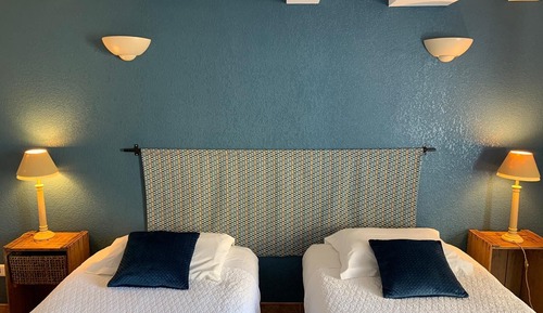 Habitación triple (La Piscine)