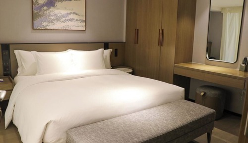 Dúplex, 1 cama de matrimonio grande (Suite Lounge Access)