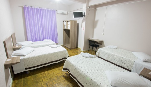 Habitación cuádruple estándar
