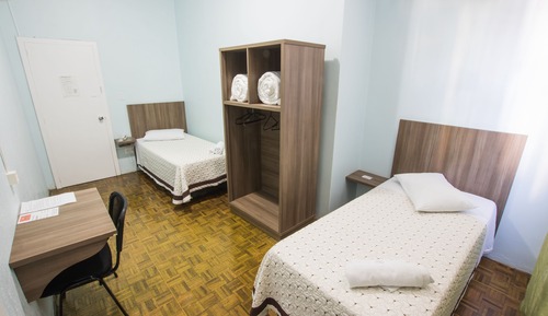 Habitación estándar con 2 camas individuales