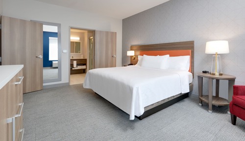 Estudio, 1 cama de matrimonio grande (Mobility & Hearing, Roll-in Shower)