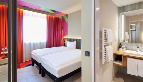 Suite estándar, 2 camas dobles, habitaciones comunicadas