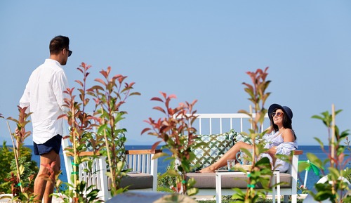 Suite estudio junior, piscina privada, vistas al mar