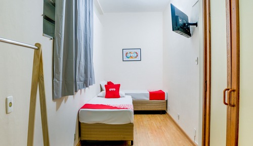 Habitación con 2 camas individuales