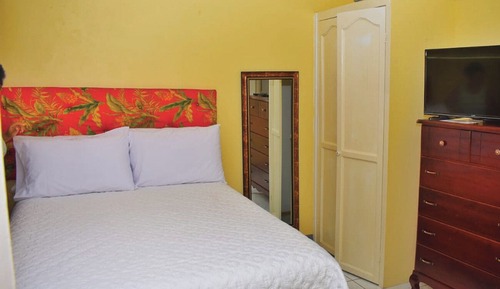 Apartamento tradicional, dormitorio mixto, no fumadores