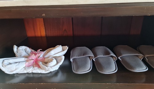 Habitación con 2 camas individuales, vistas al jardín (Primary)