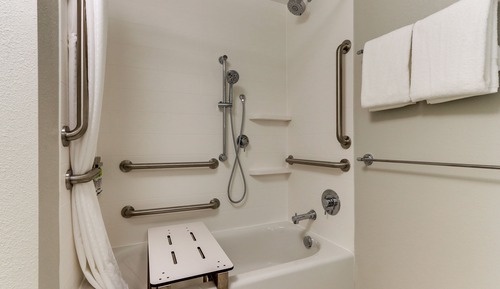 Habitación estándar, 2 camas de matrimonio (Mobility, Accessible Tub)
