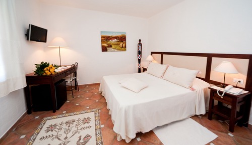 Habitación clásica con 1 cama doble o 2 individuales