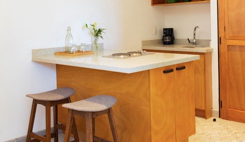 Habitación familiar, cocina básica