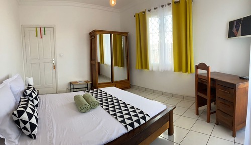 Habitación doble superior, vistas a la ciudad (VINA)
