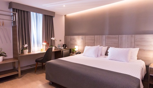 Habitación doble superior, 1 cama de matrimonio grande, baño privado