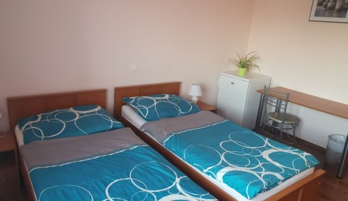 Habitación con 1 cama doble o 2 individuales