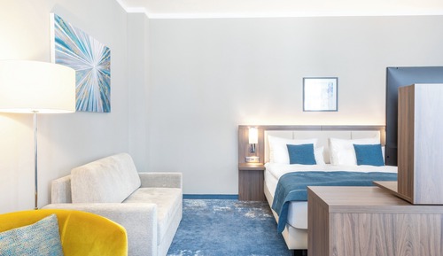 Suite, 1 cama de matrimonio con sofá cama (Up to 3 Adults)