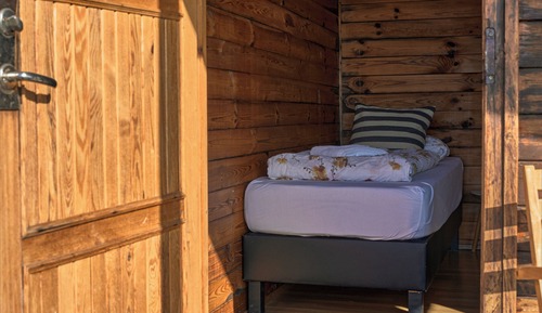 Cabaña económica, baño compartido (For 2)