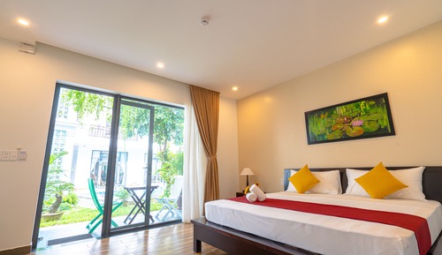 Habitación Deluxe con 1 cama doble o 2 individuales, vistas a la piscina