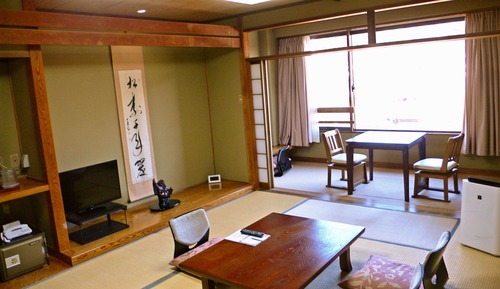 Habitación tradicional (Main bldg, JPN Style for 5, Riverside)