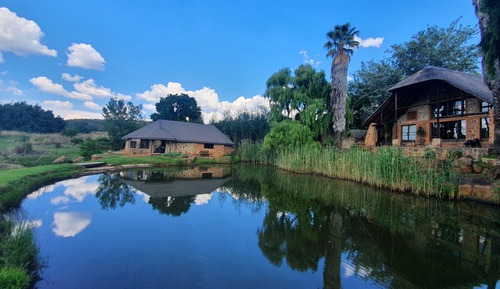 Rainbow Cabin (2)