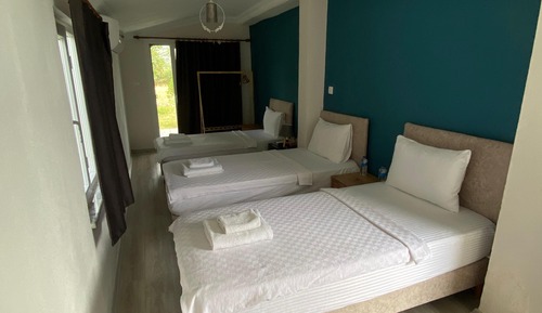 Habitación triple estándar