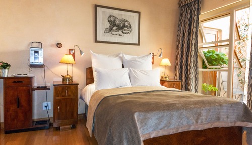 Habitación estándar con 1 cama doble o 2 individuales