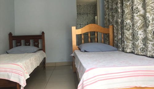 Habitación cuádruple (4 Single Beds)