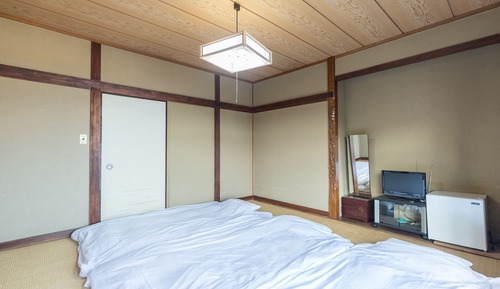 Habitación (Japanese, Triple)