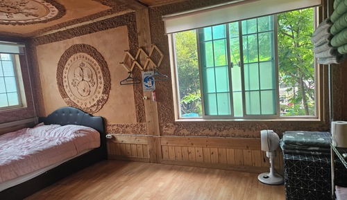 Habitación (Red clay B)