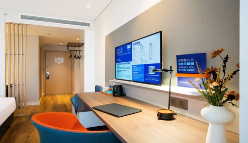 Habitación estándar, 1 cama de matrimonio grande, vistas a la ciudad