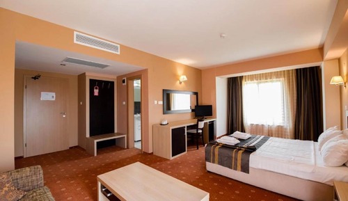 Suite junior, balcón