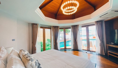 Suite Sea View Room
