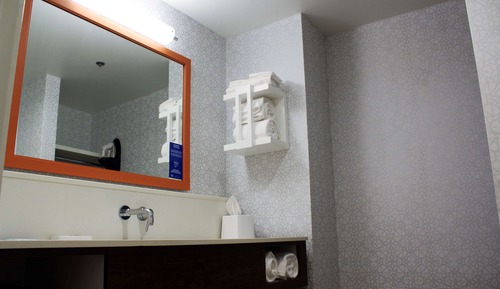 Habitación, 1 cama de matrimonio grande, frigorífico y microondas