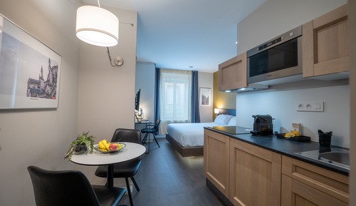 Habitación doble, vistas a la ciudad (1)